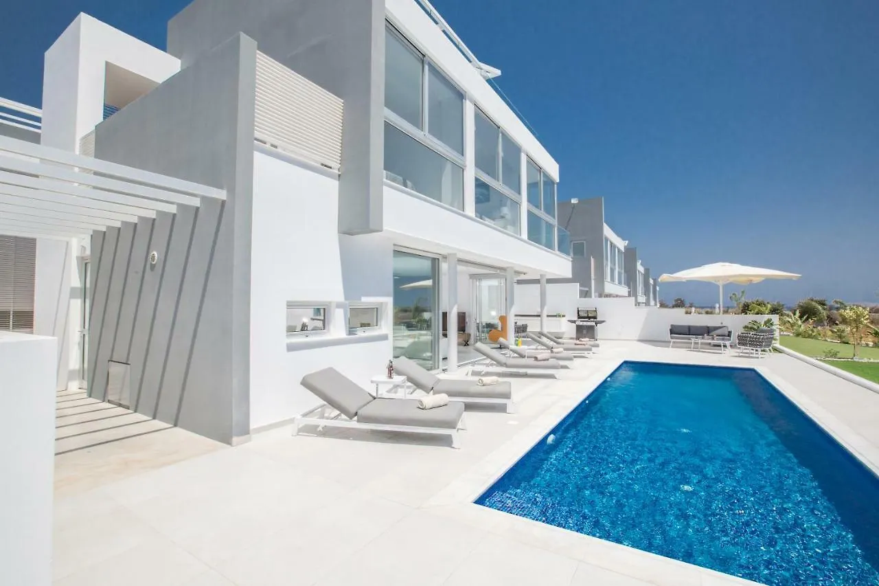 Villa Alana بروتاراس
